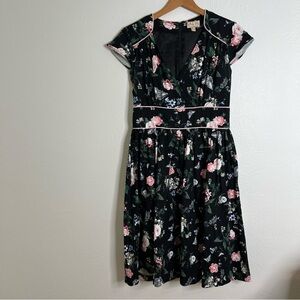 Lindy Bop Pin-Up Style Dress Black Pink Floral Cap Sleeve Surplice Neck Size L